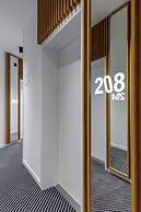 KONTRAKT Boutique Hotel