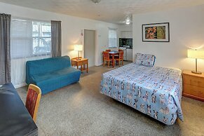 Richard's Pet Friendly Motel