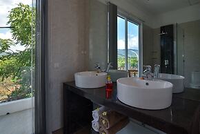 Villa Lovina Beach 2