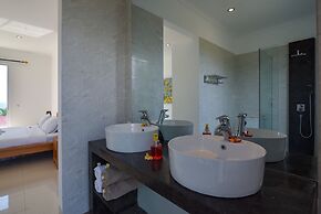 Villa Lovina Beach 2