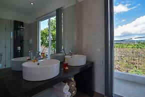 Villa Lovina Beach 2