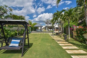 Villa Lovina Beach 2