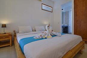 Villa Lovina Beach 2