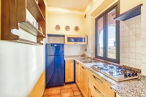 Olive apt With Shared Pool