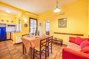 Olive apt With Shared Pool