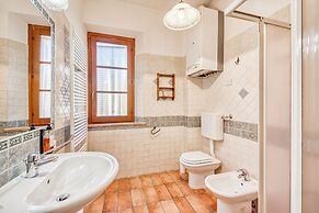 Olive apt With Shared Pool