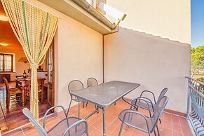 Rosemary apt With Shared Pool Family fun