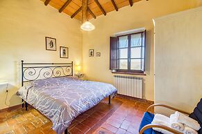 Sunflower apt With Shared Pool Family fun