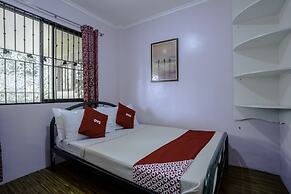 OYO 748 Baguio Transient Dot Com