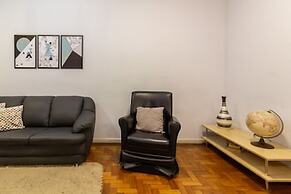 2 Minutes From Copacabana Beach A306
