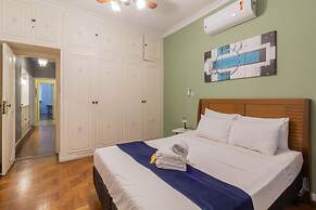 2 Minutes From Copacabana Beach A306