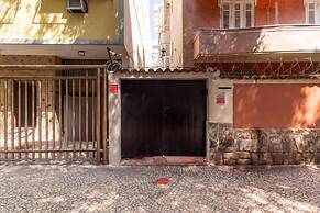 7 Minutes From Ipanema Beach Bt201