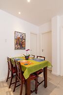 7 Minutes From Ipanema Beach Bt201