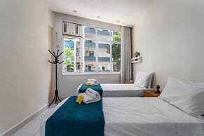 3 Minutes From Copacabana Beach Df219