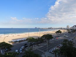 Classic in Copacabana Beach View Atl702