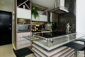 800m From Copacabana Beach Bc101