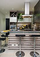 800m From Copacabana Beach Bc101