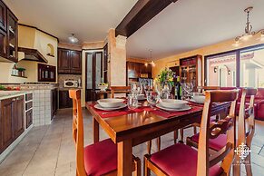 Villa Clara - Country Retreat