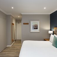 Premier Express Inn George