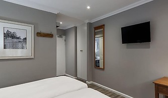 Premier Express Inn George