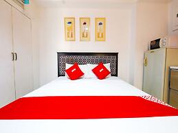 OYO 769 Poblacion Suites Polaris