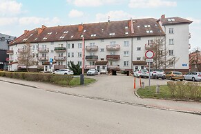Lwowska Apartments by Renters