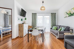 Lwowska Apartments by Renters