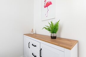 Amber Estate II by Renters