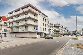 Amber Estate II by Renters