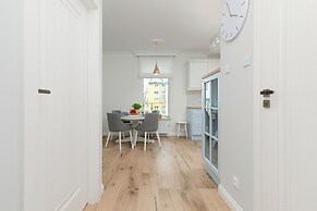 Amber Estate II by Renters