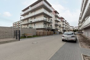 Amber Estate II by Renters