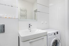 Amber Estate II by Renters