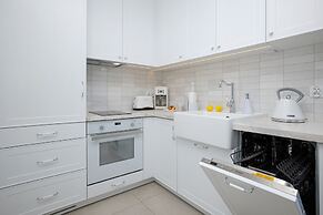 Nadbrzezna Apartments by Renters