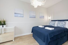Nadbrzezna Apartments by Renters