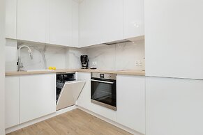 Nadbrzezna Apartments by Renters