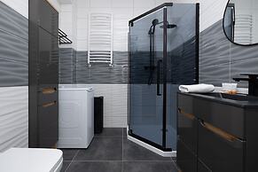 Nadbrzezna Apartments by Renters
