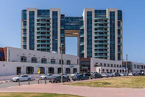 DeluxeApartment with Views of the Marina