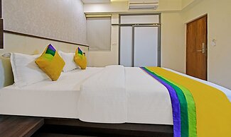 Itsy Hotels Deluxe Inn