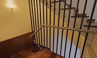 Itsy Hotels Deluxe Inn