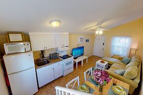 Island Dreams Cozy Cottage #4