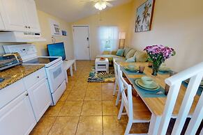 Island Dreams Cozy Cottage #4