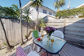 Island Dreams Cozy Cottage #4