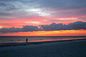 Island Dreams Sandy Toes #1