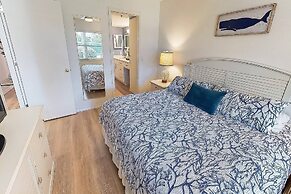 Siesta Bayside by Pool & Tennis