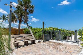 Siesta Bayside by Pool & Tennis