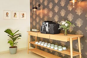 The Cliffside Boutique Getaway