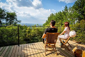 The Cliffside Boutique Getaway