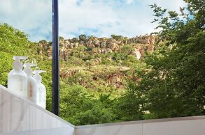 The Cliffside Boutique Getaway