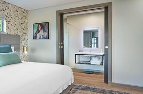 The Cliffside Boutique Getaway