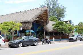 Beach Club at Siesta Key Poolside D